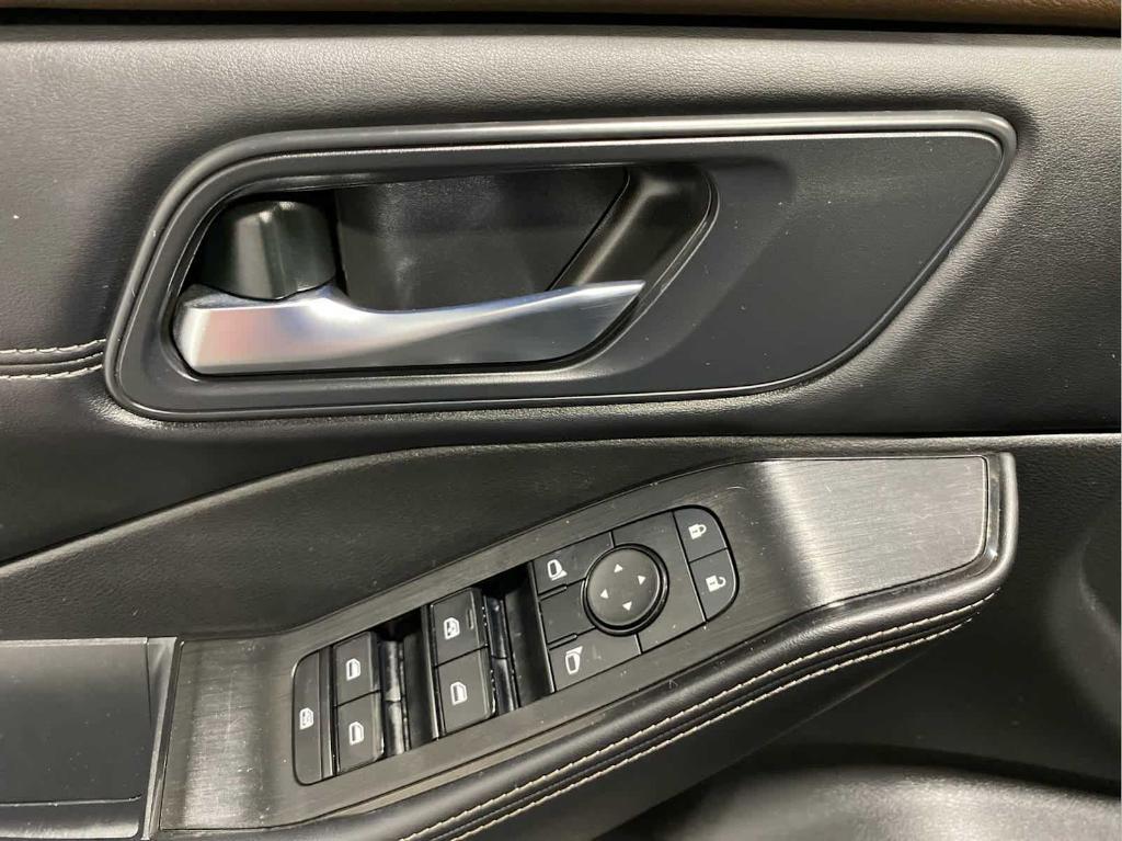 used 2023 Nissan Rogue car, priced at $23,156