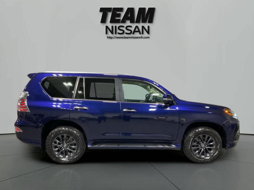 used 2023 Lexus GX 460 car, priced at $53,889