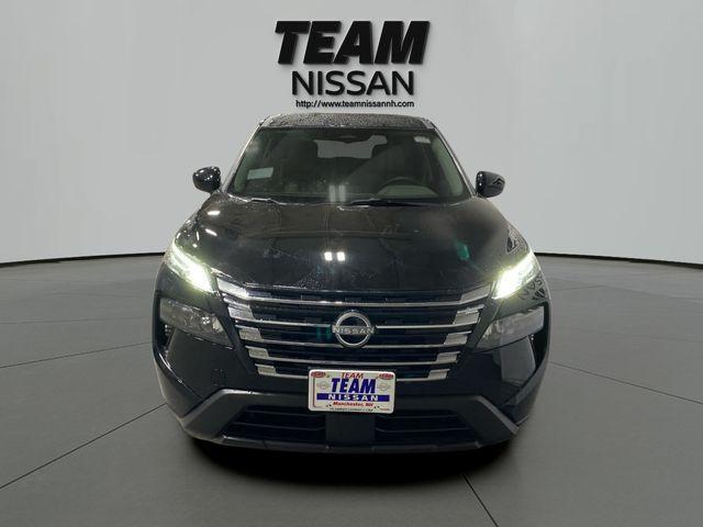 used 2025 Nissan Rogue car, priced at $27,998