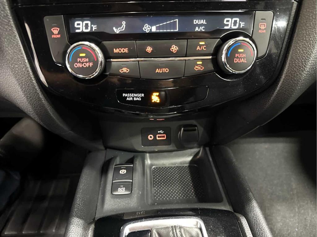 used 2022 Nissan Rogue Sport car, priced at $22,672