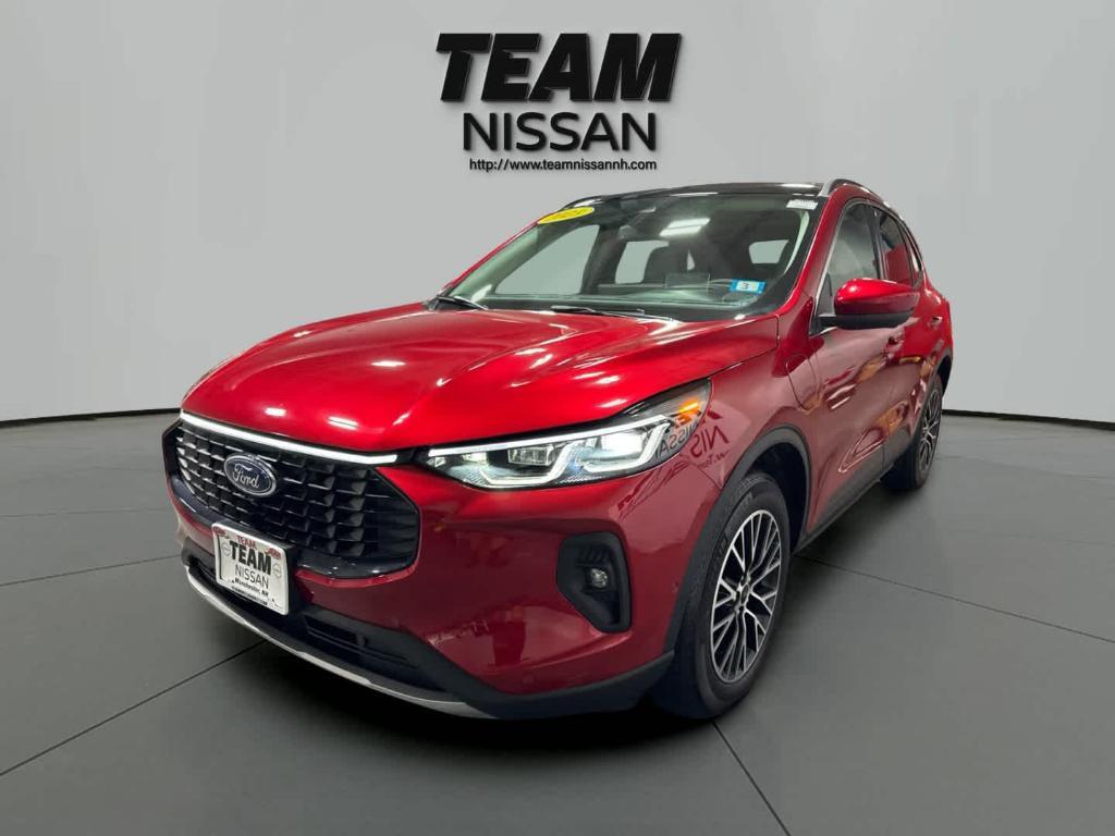 used 2023 Ford Escape car, priced at $25,550