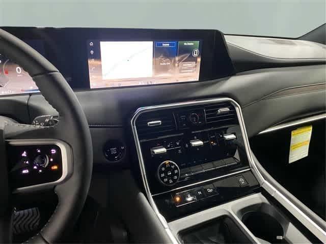 new 2025 Nissan Armada car, priced at $65,288