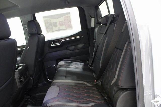 new 2025 Chevrolet Silverado 1500 car, priced at $75,999