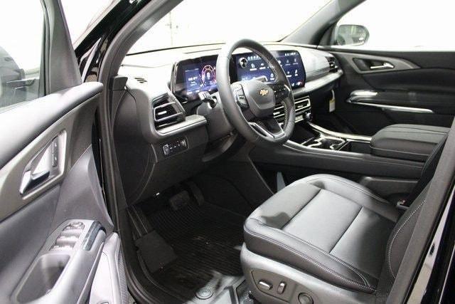 new 2026 Chevrolet Traverse car, priced at $43,999