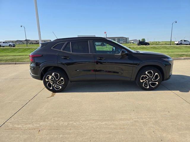 used 2025 Chevrolet Trax car, priced at $24,508