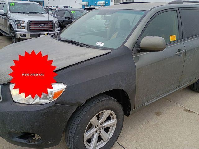 used 2008 Toyota Highlander car, priced at $5,999