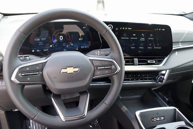 new 2026 Chevrolet Equinox car, priced at $31,495