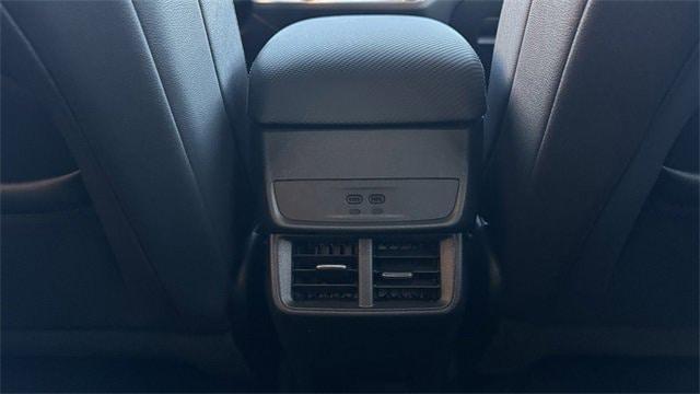 new 2026 Chevrolet Equinox car, priced at $33,999