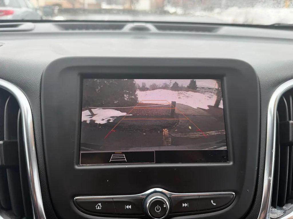 used 2022 Chevrolet Equinox car, priced at $16,222