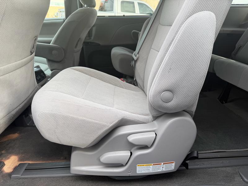 used 2018 Toyota Sienna car, priced at $19,795