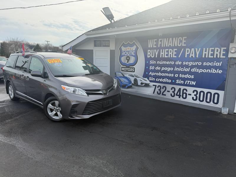 used 2018 Toyota Sienna car, priced at $19,795