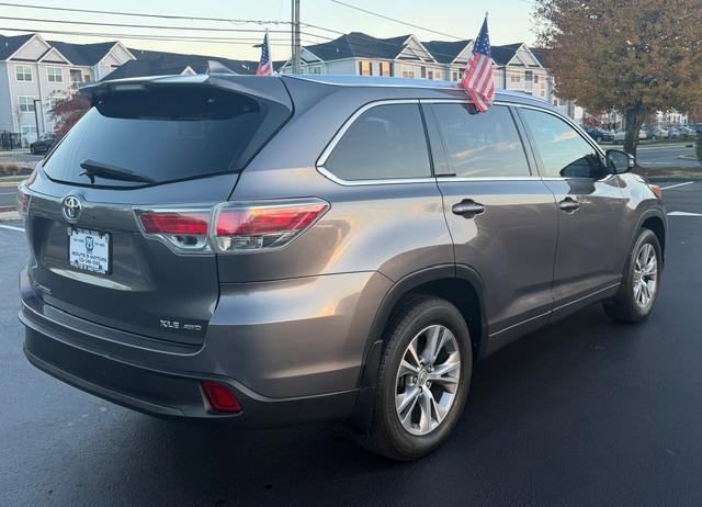 used 2015 Toyota Highlander car, priced at $12,666