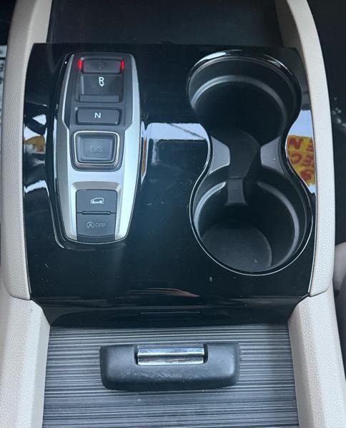 used 2016 Honda Pilot car, priced at $13,690