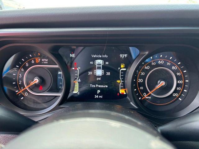 new 2025 Jeep Gladiator car, priced at $52,779