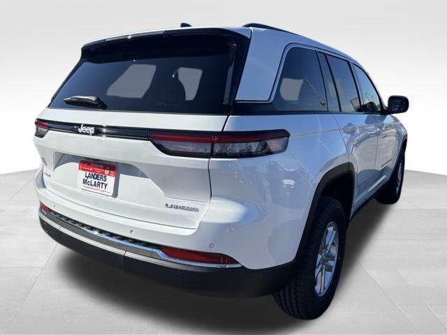 new 2025 Jeep Grand Cherokee car, priced at $32,880