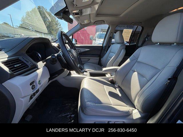 used 2023 Honda Ridgeline car, priced at $31,997