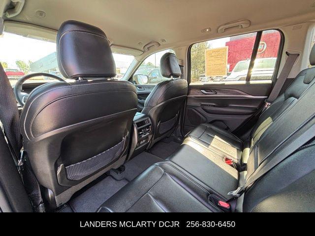 used 2024 Jeep Grand Cherokee car, priced at $37,988