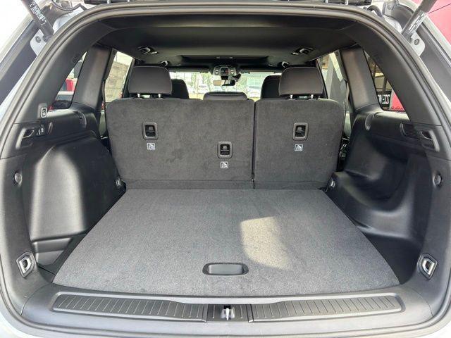 new 2026 Jeep Grand Cherokee car, priced at $41,499