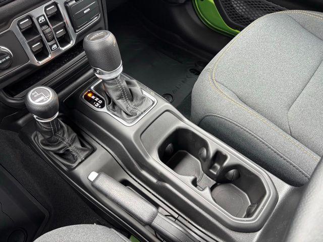 new 2026 Jeep Gladiator car, priced at $38,604