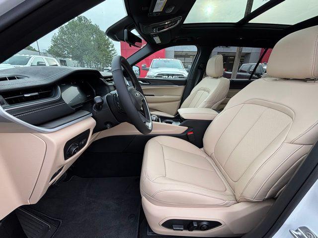 new 2025 Jeep Grand Cherokee L car, priced at $42,134