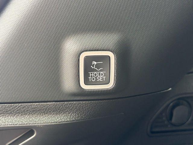 new 2025 Jeep Grand Cherokee car, priced at $41,184