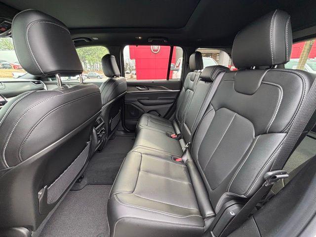 new 2025 Jeep Grand Cherokee car, priced at $46,709
