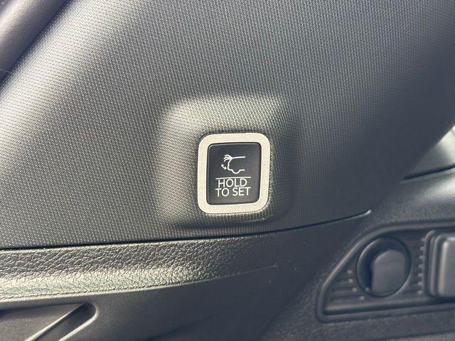 new 2025 Jeep Grand Cherokee car, priced at $46,709