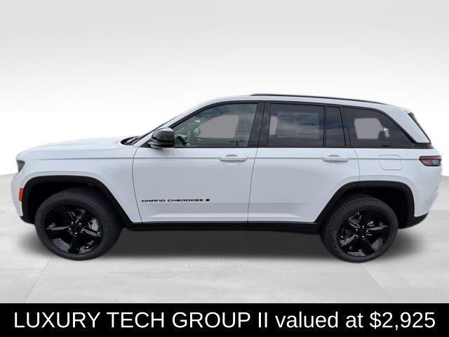 new 2025 Jeep Grand Cherokee car, priced at $46,709
