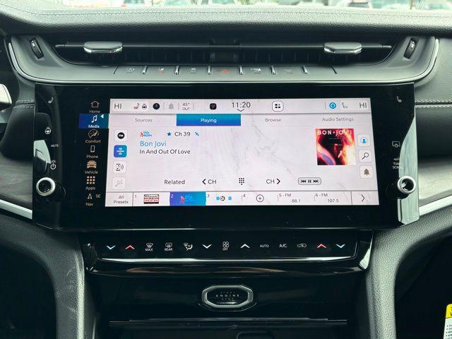 new 2026 Jeep Grand Cherokee car, priced at $45,999