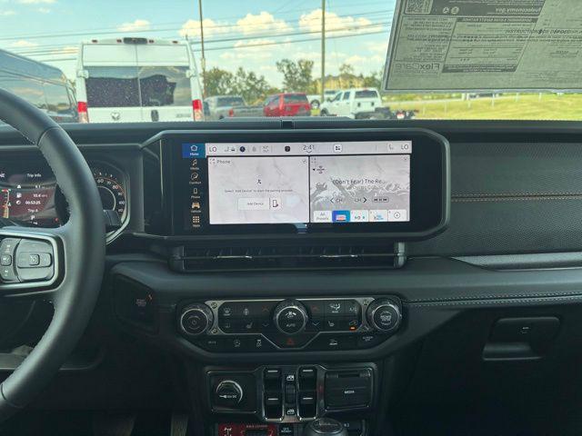 new 2025 Jeep Gladiator car, priced at $44,079