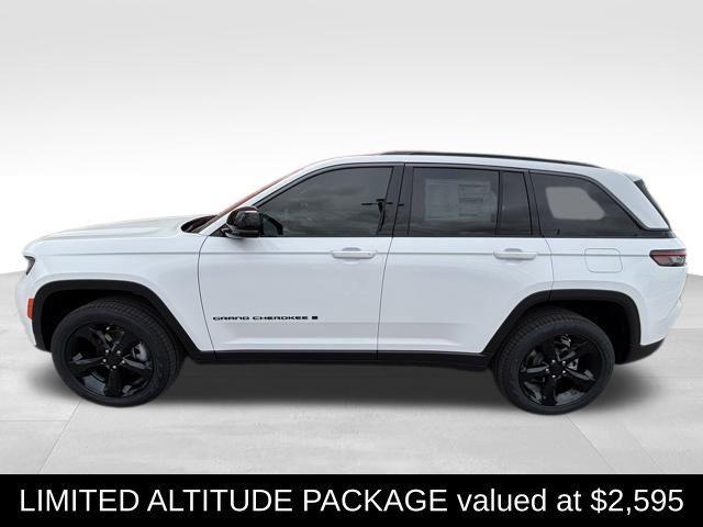new 2026 Jeep Grand Cherokee car, priced at $46,899
