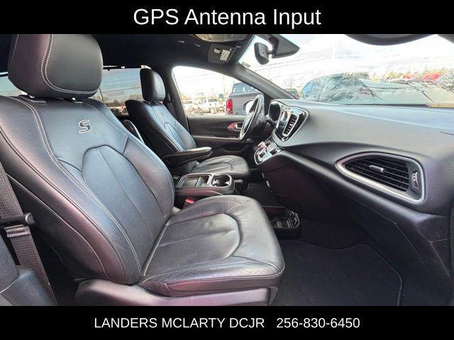used 2020 Chrysler Pacifica car, priced at $19,776