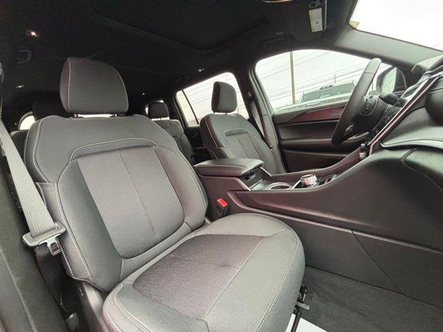 new 2025 Jeep Grand Cherokee L car, priced at $28,114