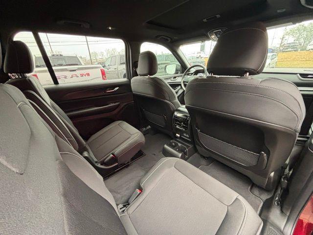 new 2025 Jeep Grand Cherokee L car, priced at $28,114