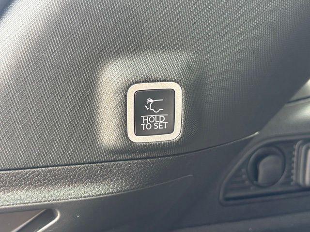 new 2026 Jeep Grand Cherokee car, priced at $46,899