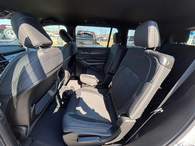 new 2026 Jeep Grand Cherokee L car, priced at $41,990