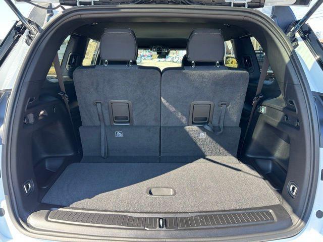 new 2026 Jeep Grand Cherokee L car, priced at $41,990