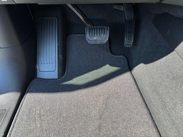 new 2026 Jeep Grand Cherokee L car, priced at $41,990