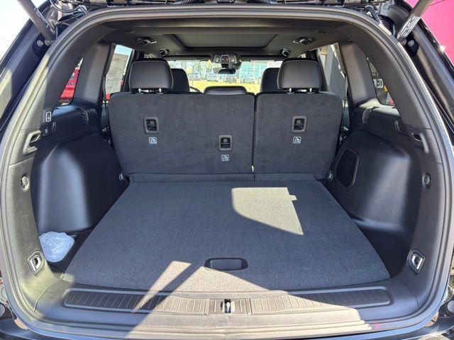 new 2026 Jeep Grand Cherokee car, priced at $48,894