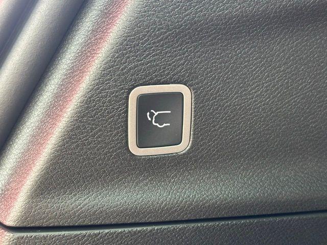 new 2026 Chrysler Pacifica car, priced at $48,229