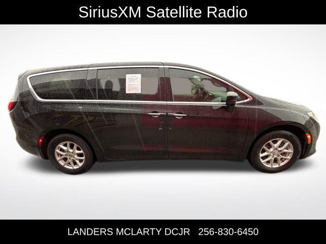used 2020 Chrysler Pacifica car, priced at $14,899