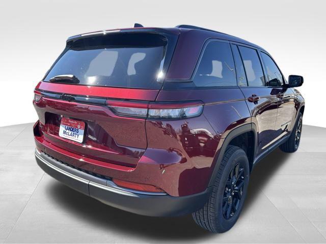 new 2026 Jeep Grand Cherokee car, priced at $47,925