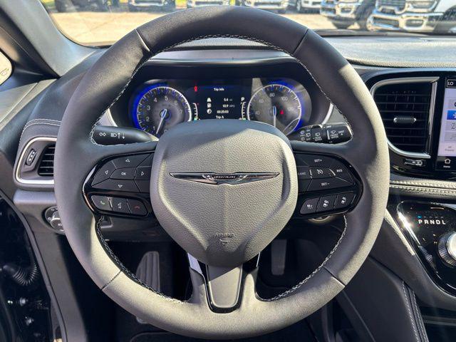 new 2026 Chrysler Pacifica car, priced at $43,745