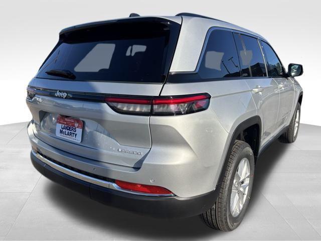 new 2025 Jeep Grand Cherokee car, priced at $33,270