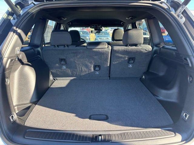 new 2025 Jeep Grand Cherokee car, priced at $33,270