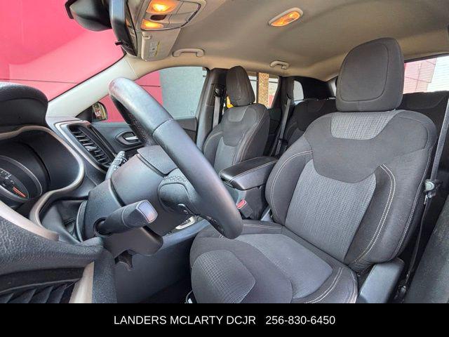 used 2016 Jeep Cherokee car, priced at $11,499