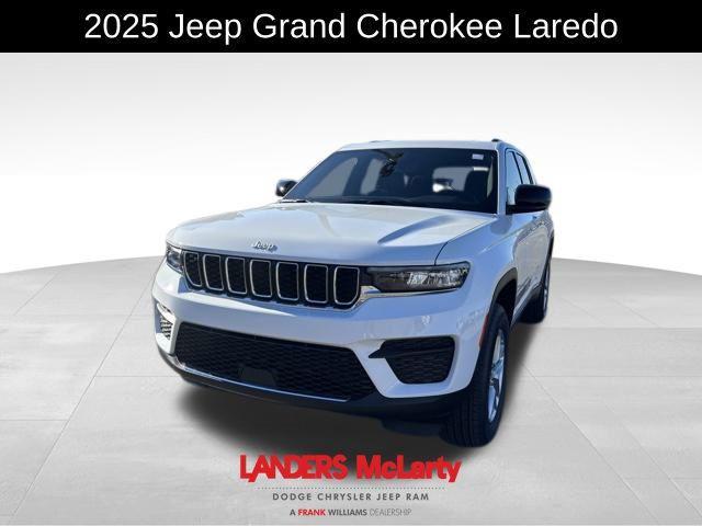 new 2025 Jeep Grand Cherokee car, priced at $32,675