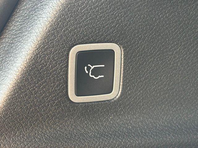 new 2026 Chrysler Pacifica car, priced at $44,429