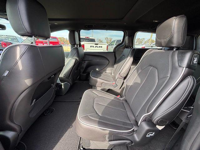 new 2026 Chrysler Pacifica car, priced at $44,429