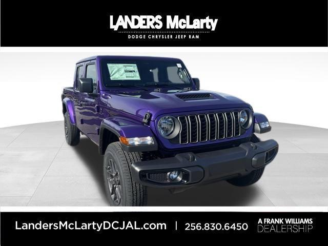 new 2026 Jeep Gladiator car, priced at $43,325